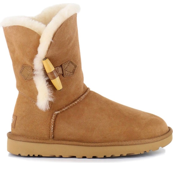 💕🆕💕 NIB - UGG Keely Boots - Size 7 - Color - Chestnut - Picture 1 of 5